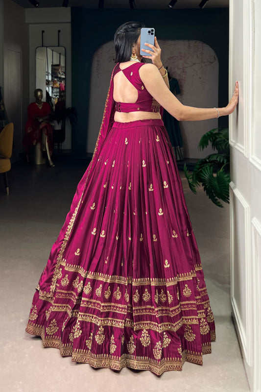 This Rangoli lehenga features exquisite embroidery work