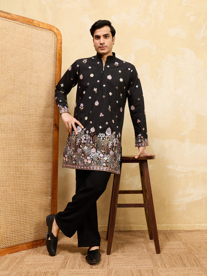 THE SIGNATURE KURTA WITH BOTTOM