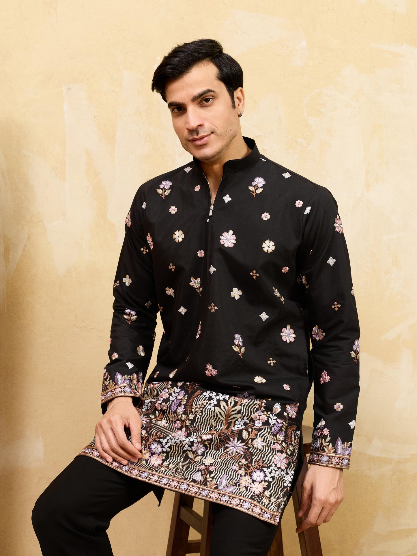 THE SIGNATURE KURTA WITH BOTTOM