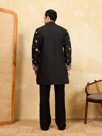 THE SIGNATURE KURTA WITH BOTTOM