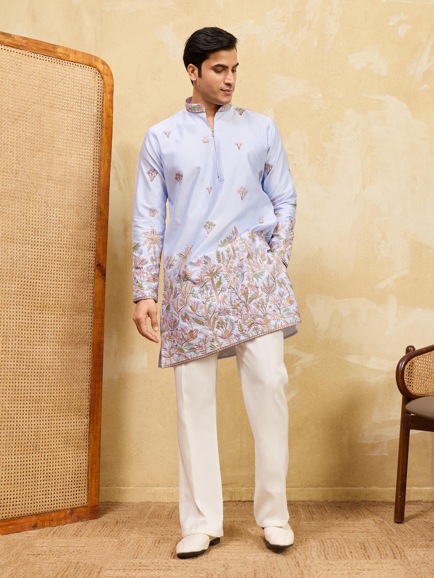 THE CLASSIC MEN KURTA WITH PANT