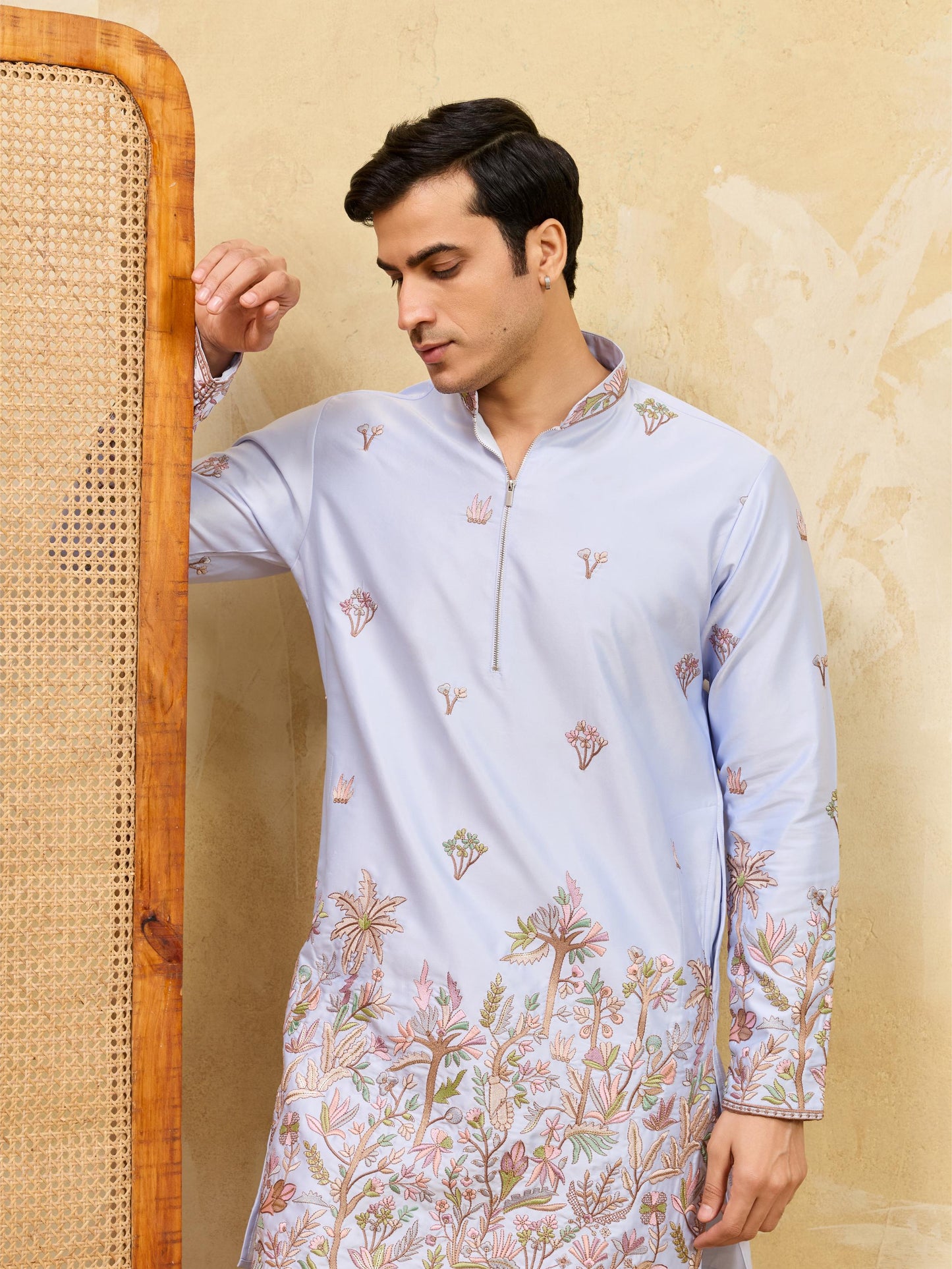 THE CLASSIC MEN KURTA WITH PANT