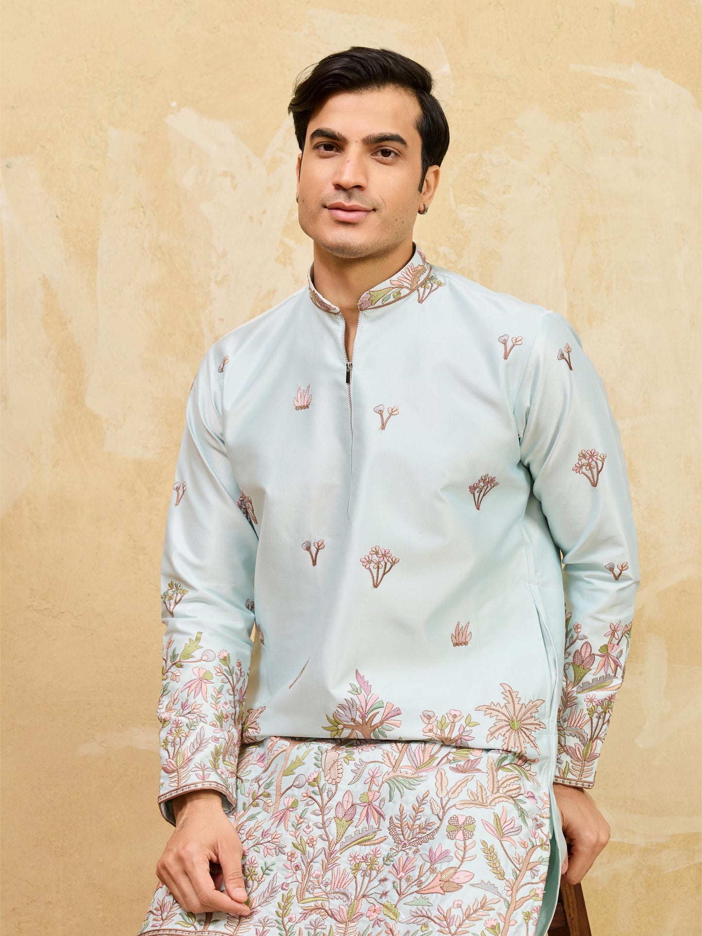 THE CLASSIC MEN KURTA WITH PANT