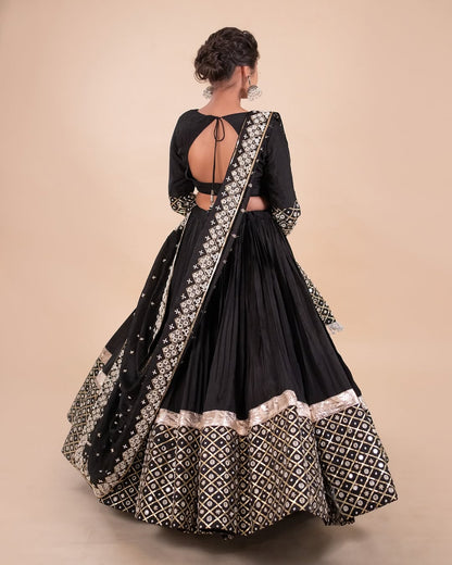 Royal Designer Bridal Lehenga | Luxury Collection