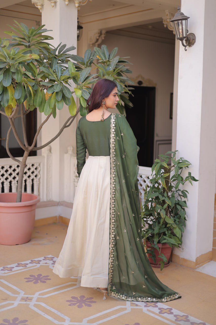 Glass Roman and Cosmos Gown With Dupatta