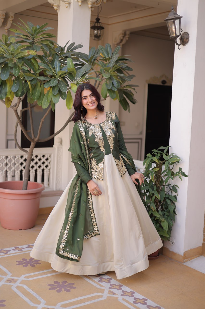 Glass Roman and Cosmos Gown With Dupatta