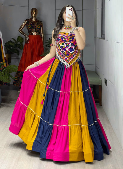 Trendy Navratri Special Multicolor Set