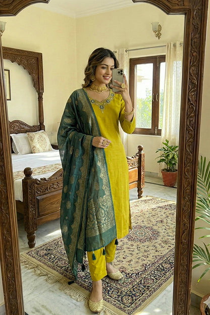 Handwork Kurti Pair