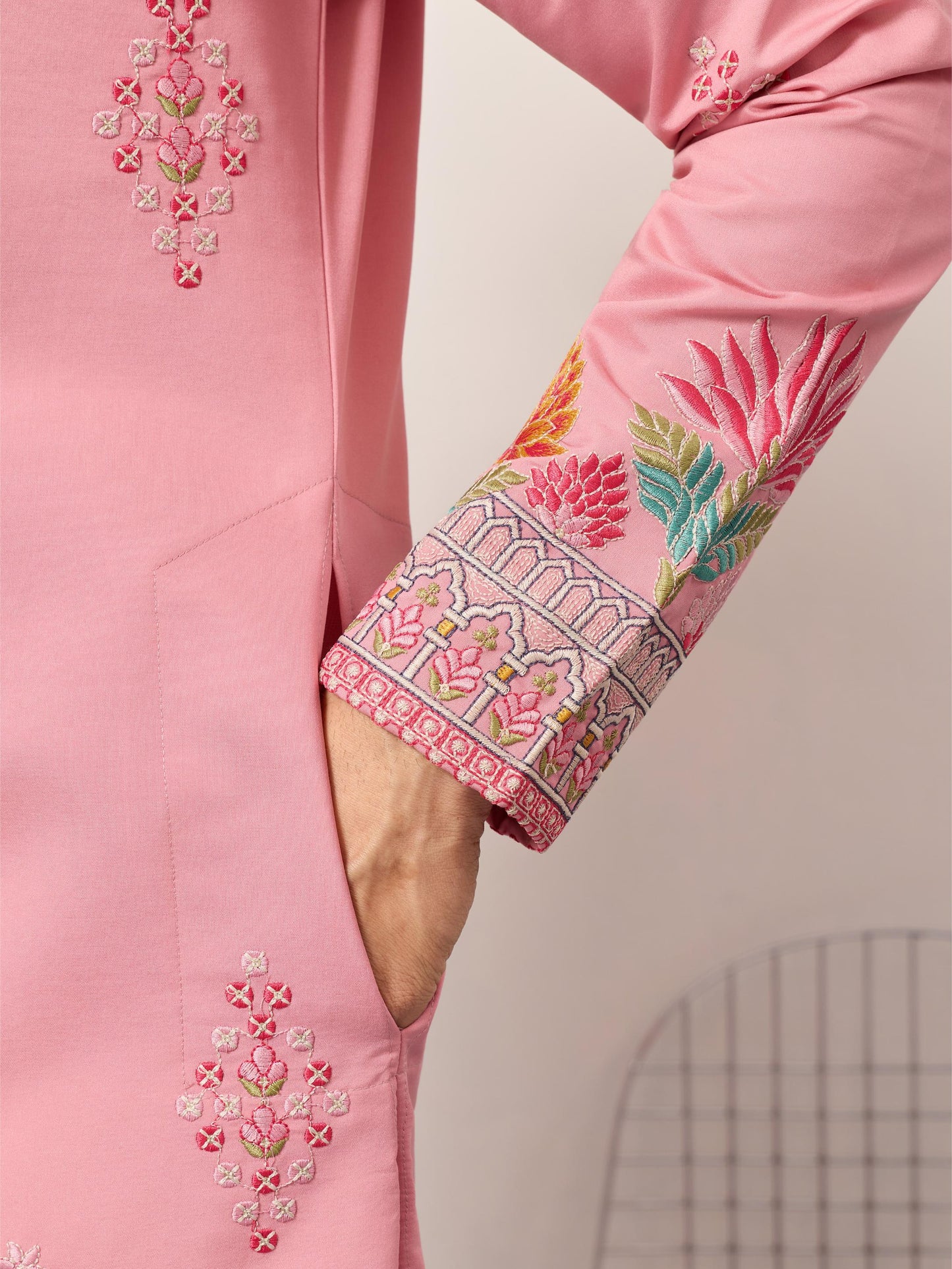 THE GRAND KURTA WITH PANT