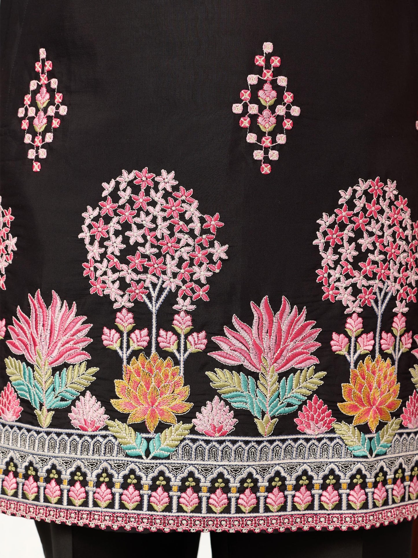 THE GRAND KURTA WITH PANT