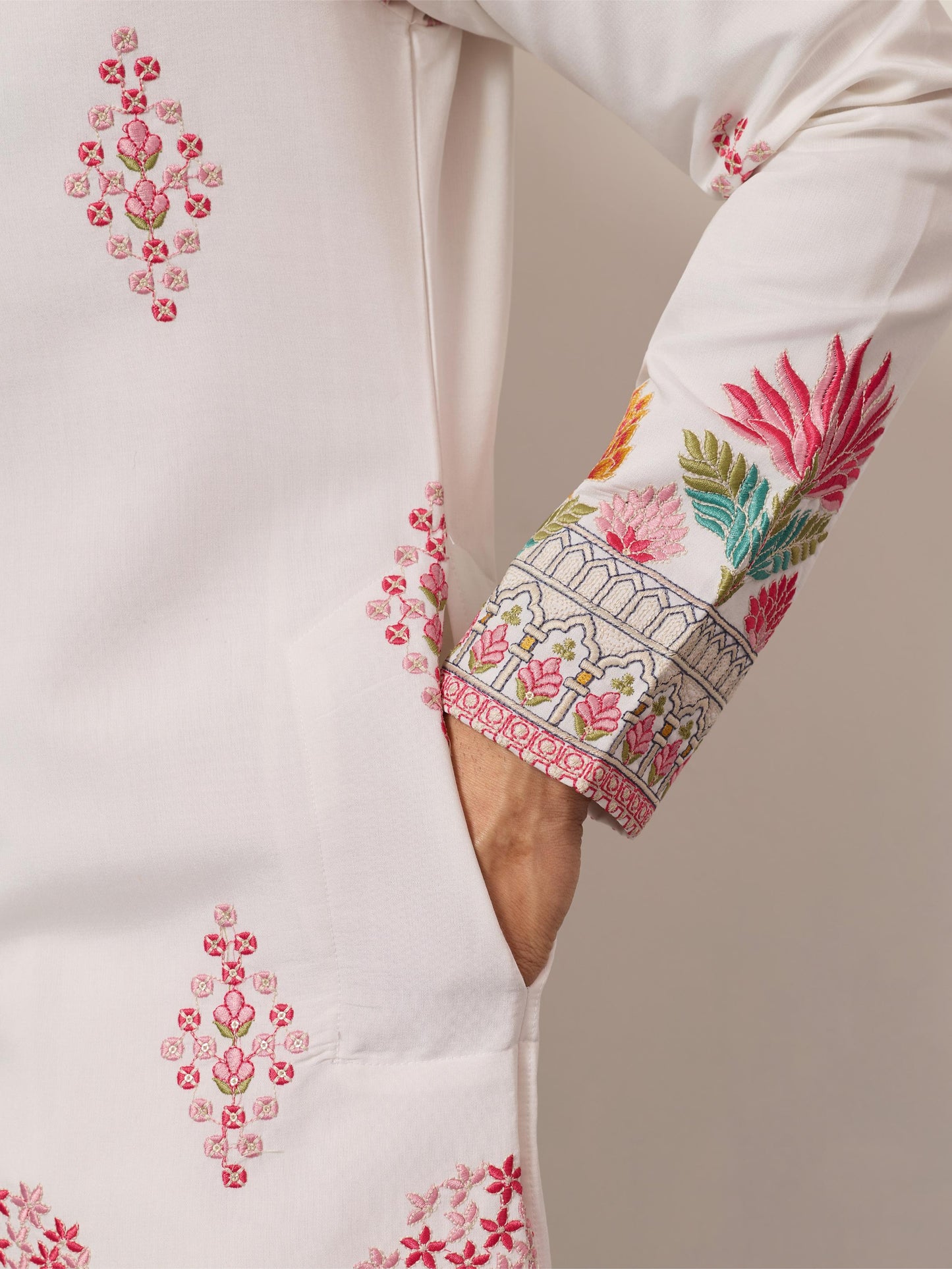 THE GRAND KURTA WITH PANT