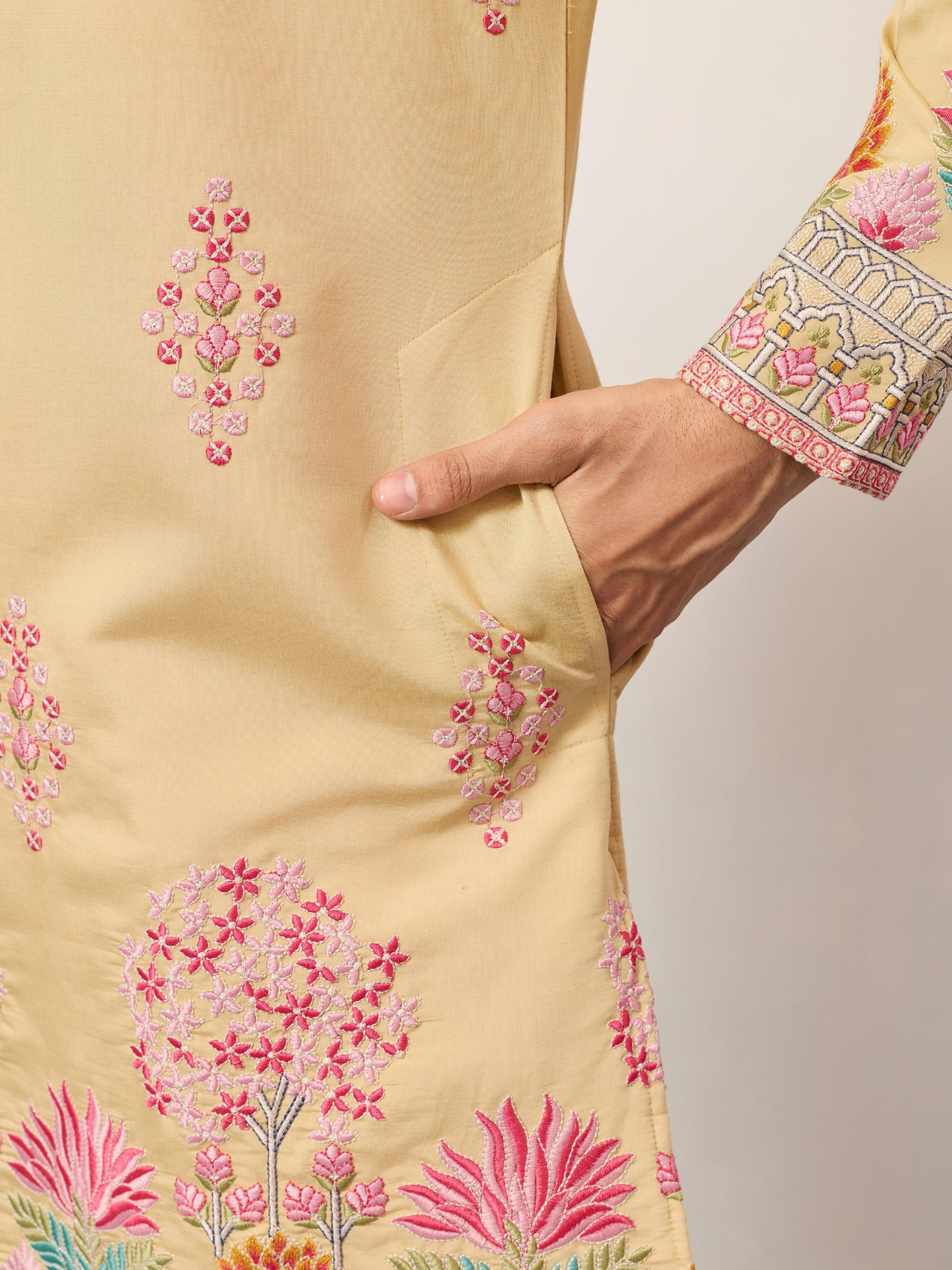 THE GRAND KURTA WITH PANT
