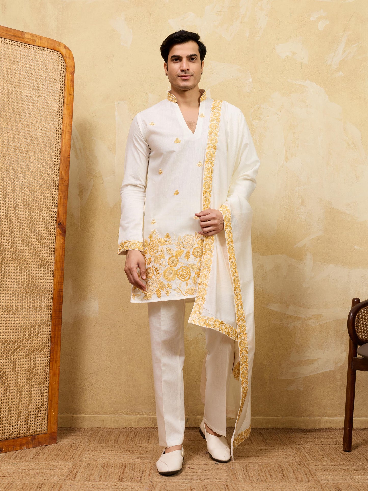 THE GRAND V DRAPE - KURTA PANT WITH DUPATTA