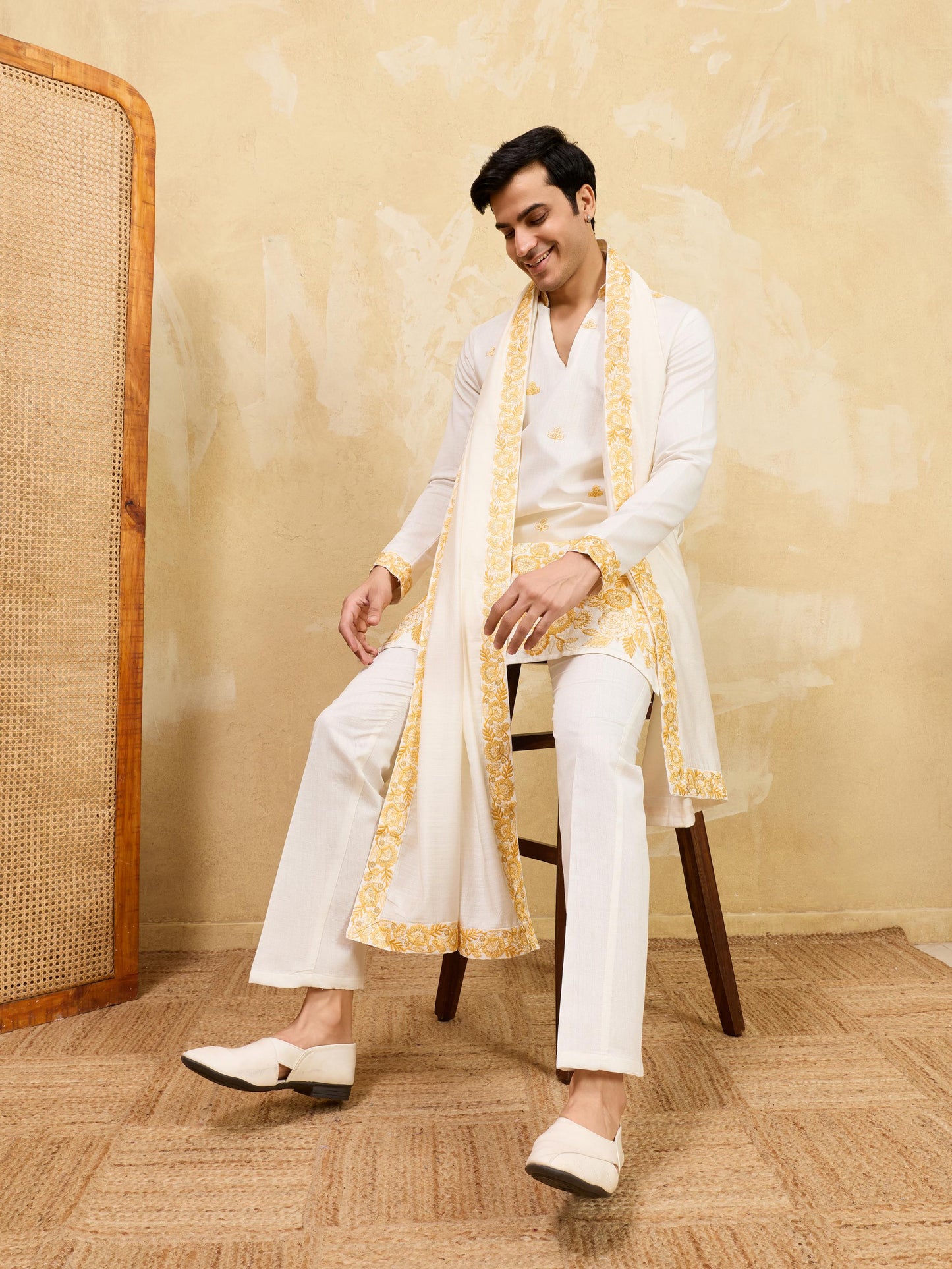 THE GRAND V DRAPE - KURTA PANT WITH DUPATTA