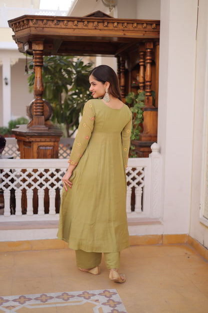 Mal Chanderi Kurti Pantwith