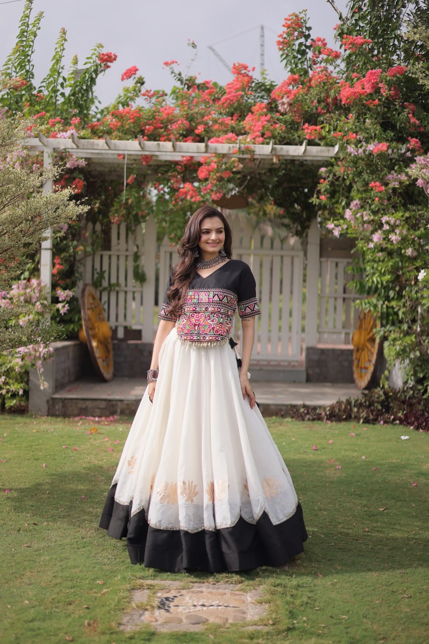 Crop Top Outfit For Navratri Garba's