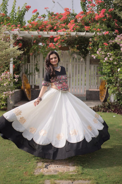 Crop Top Outfit For Navratri Garba's
