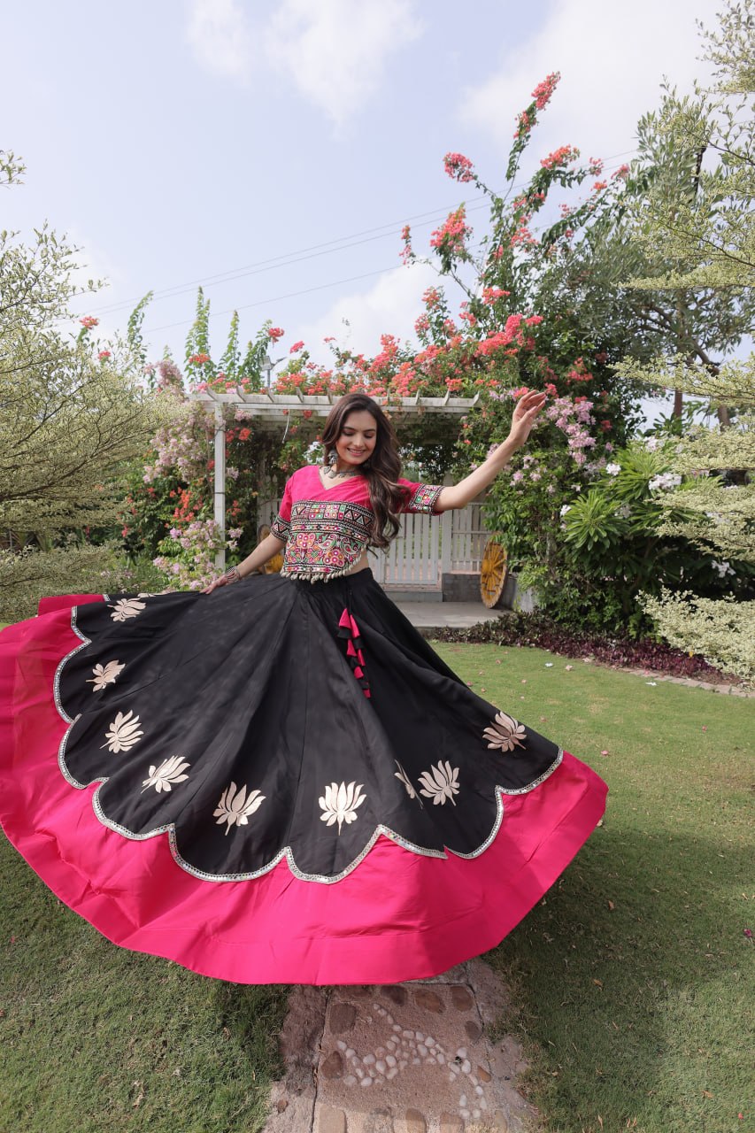 Crop Top Outfit For Navratri Garba's