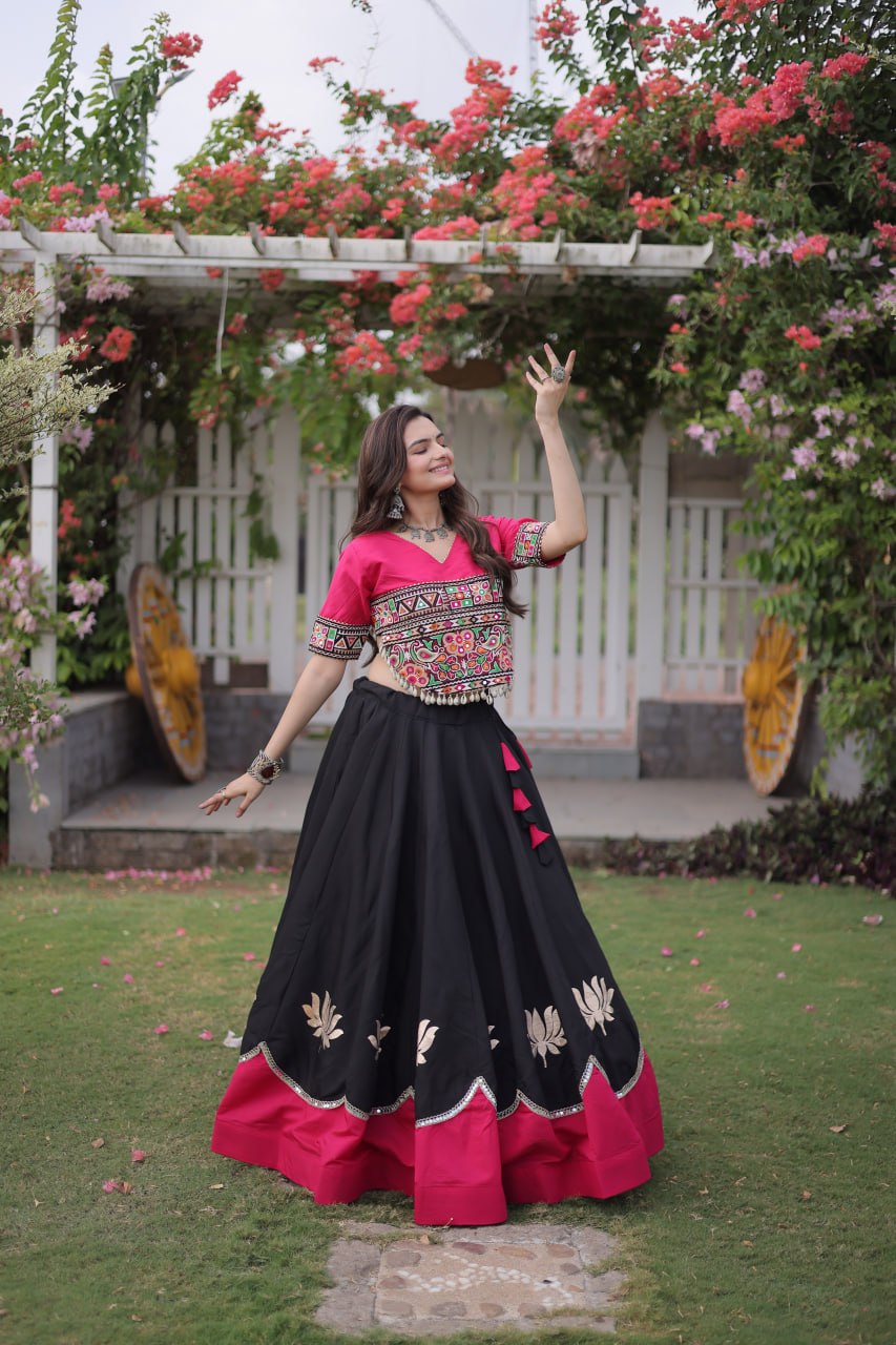 Crop Top Outfit For Navratri Garba's