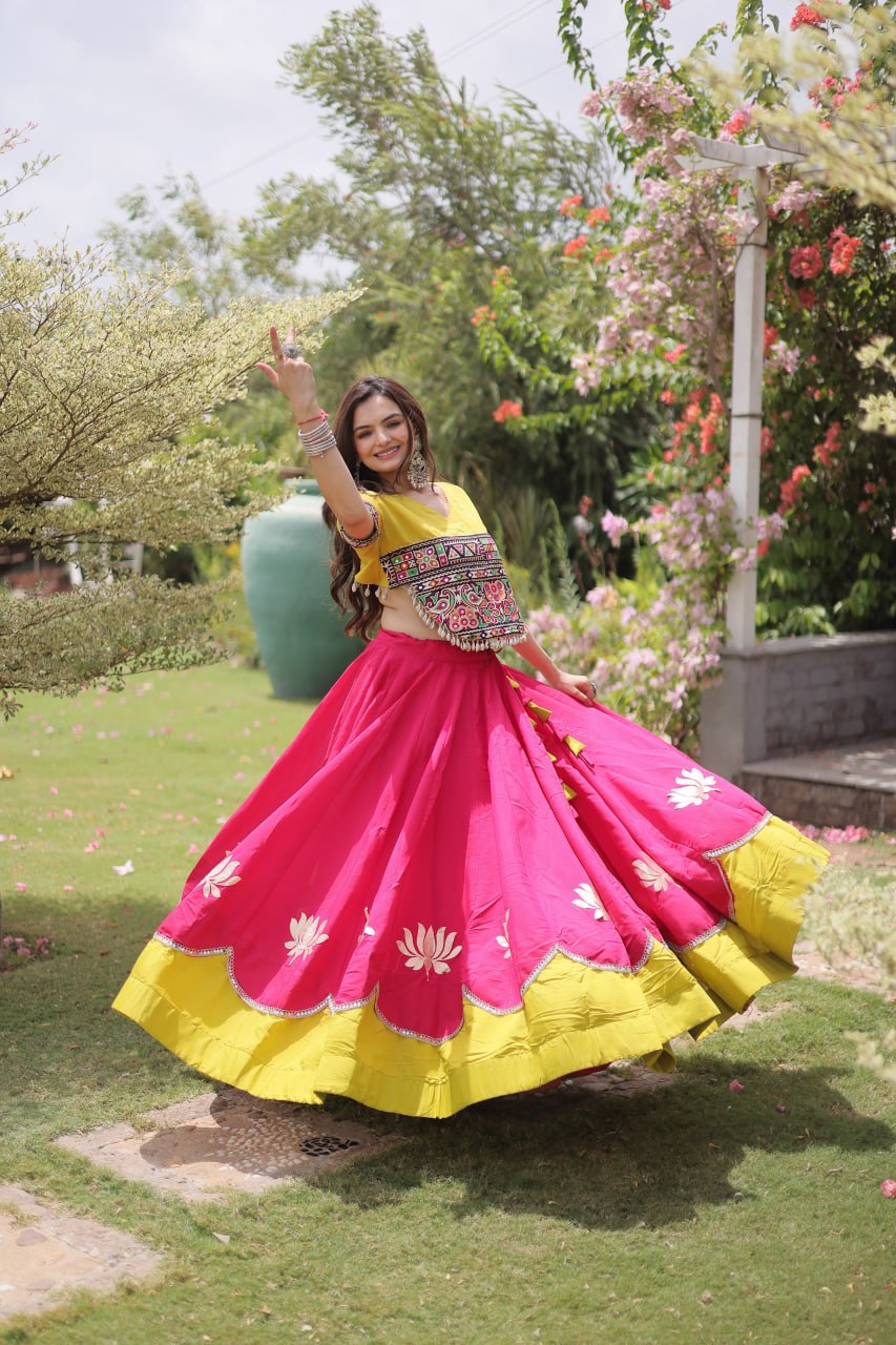 Crop Top Outfit For Navratri Garba's