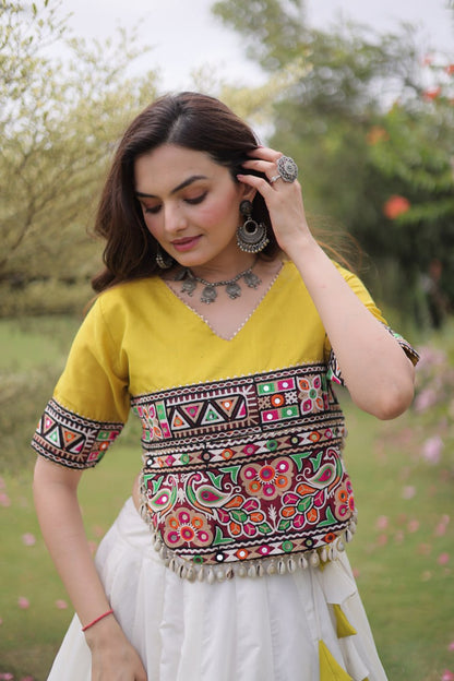 Crop Top Outfit For Navratri Garba's