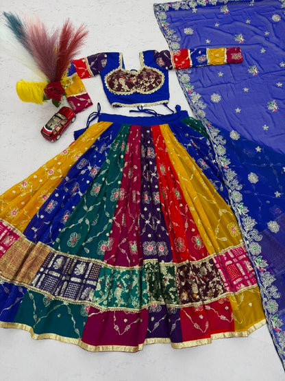 Vintage Navratri Choli