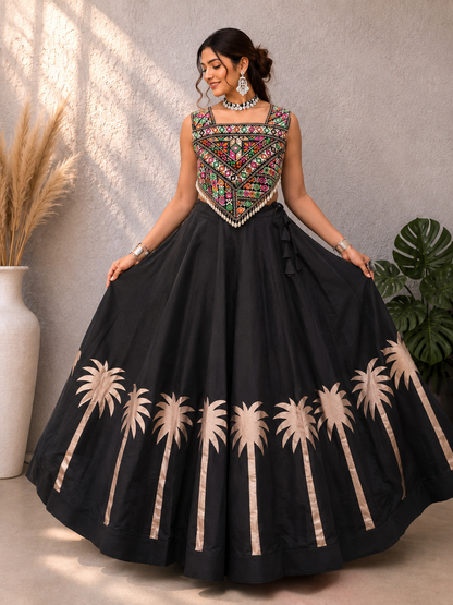 Trendy Roman Navratri Nights
