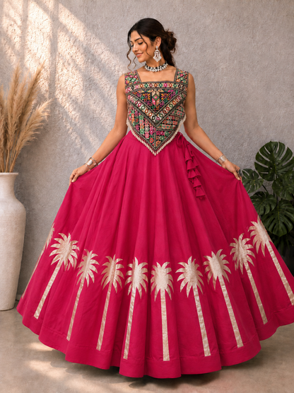 Trendy Roman Navratri Nights