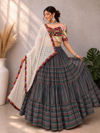Navratri Couple Outfit