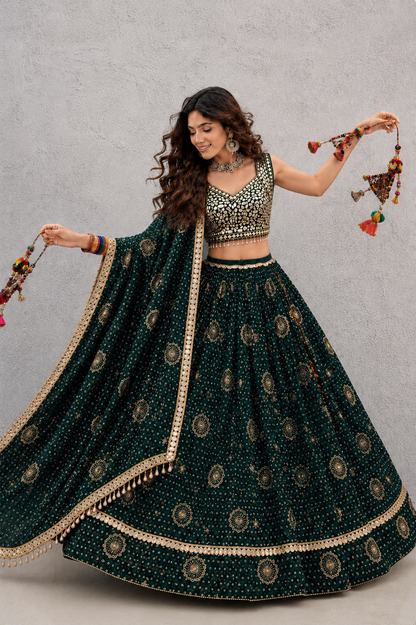 Bandhani with Hand Mirror Work Navratri Choli