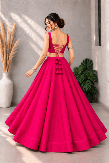 Gulabi Garba Glow Lehenga