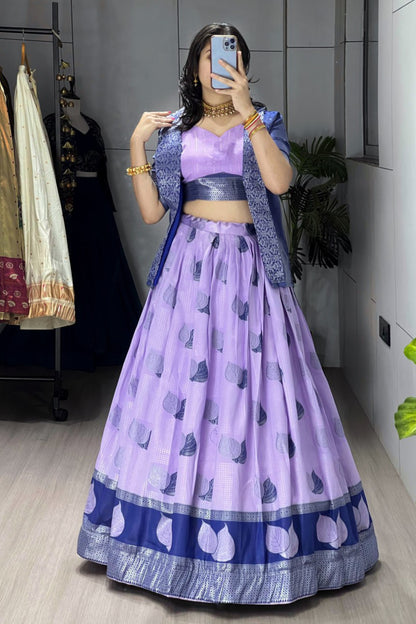 A Rich Silk Three Piece Set