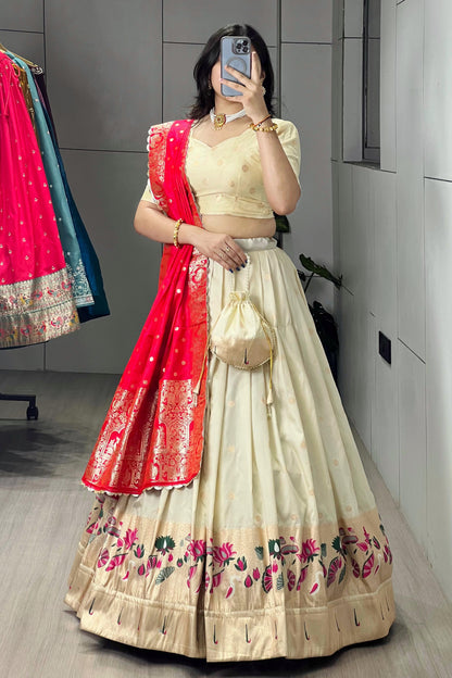 Paithani Lehenga Choli With Batwa