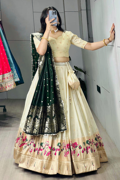 Paithani Lehenga Choli With Batwa