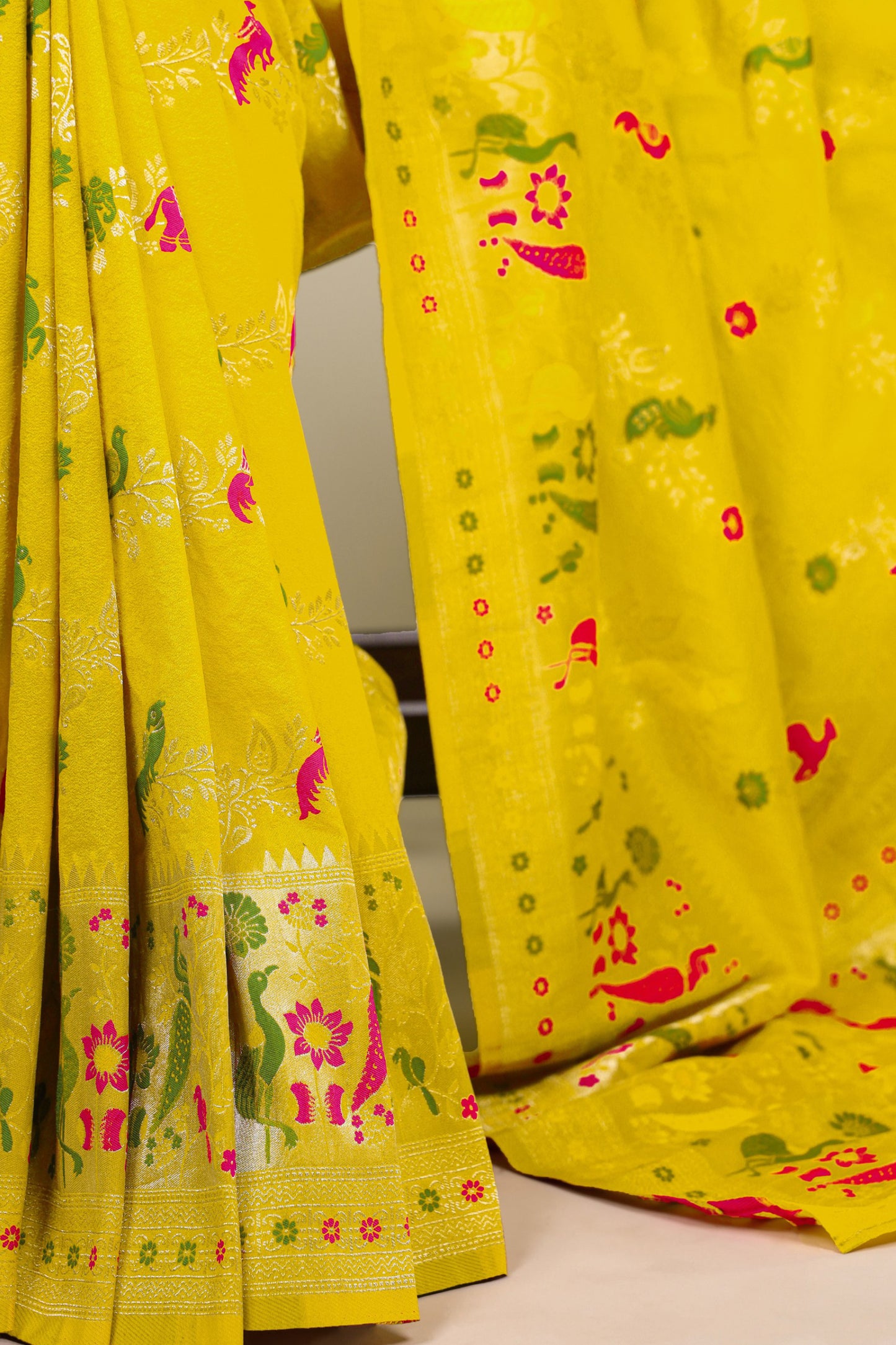 Naylon (Dyeable) Saree