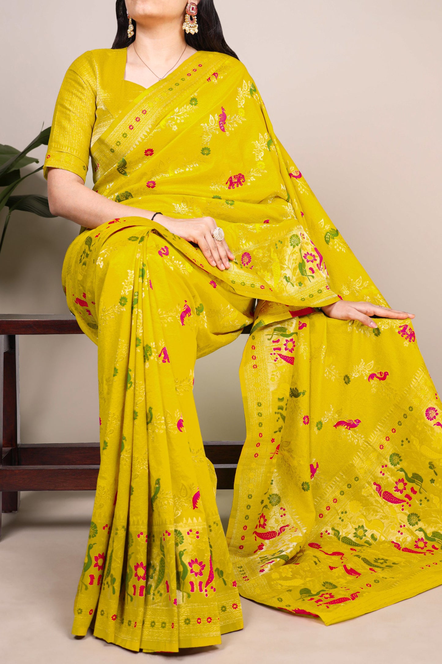 Naylon (Dyeable) Saree