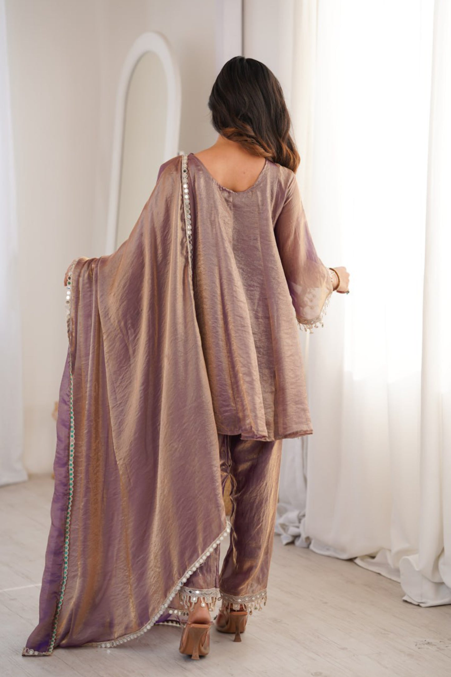 Fendy Mirror Work Kurti Pair