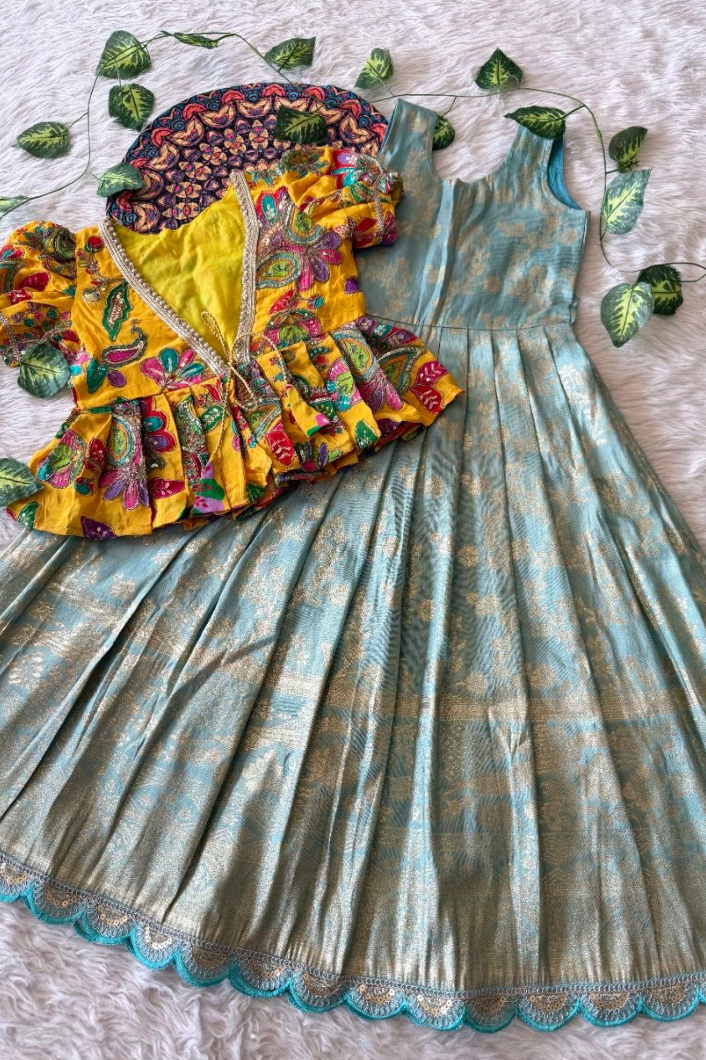 Zari Bloom Princess Gown SeT