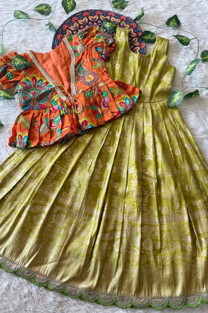 Zari Bloom Princess Gown SeT