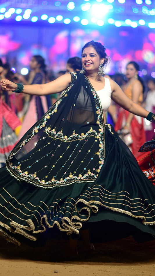 Raas Rang Chaniya Choli