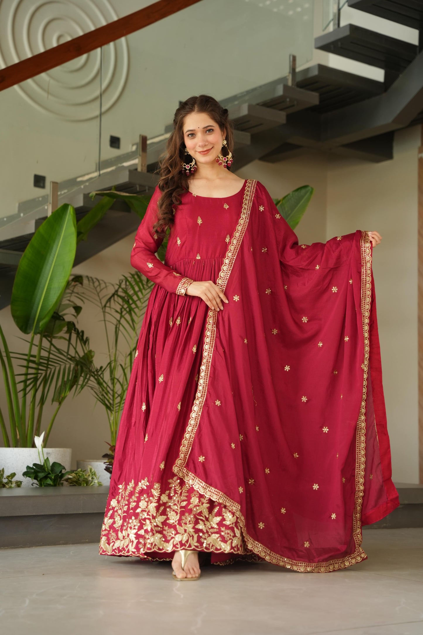 Chinnon Embroiderd Gown Set