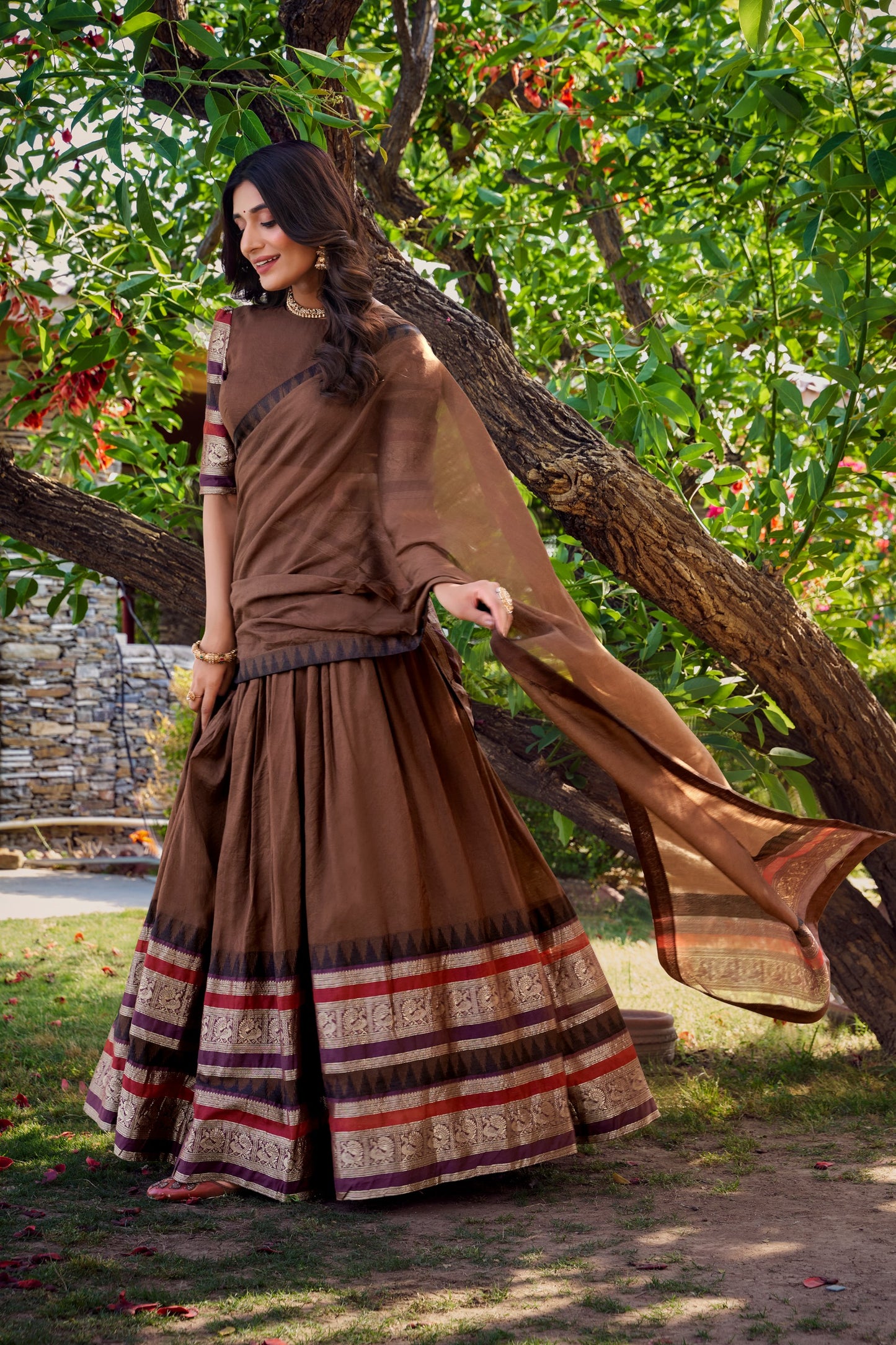 A Tale of Royalty, Woven in Chanderi and Zari