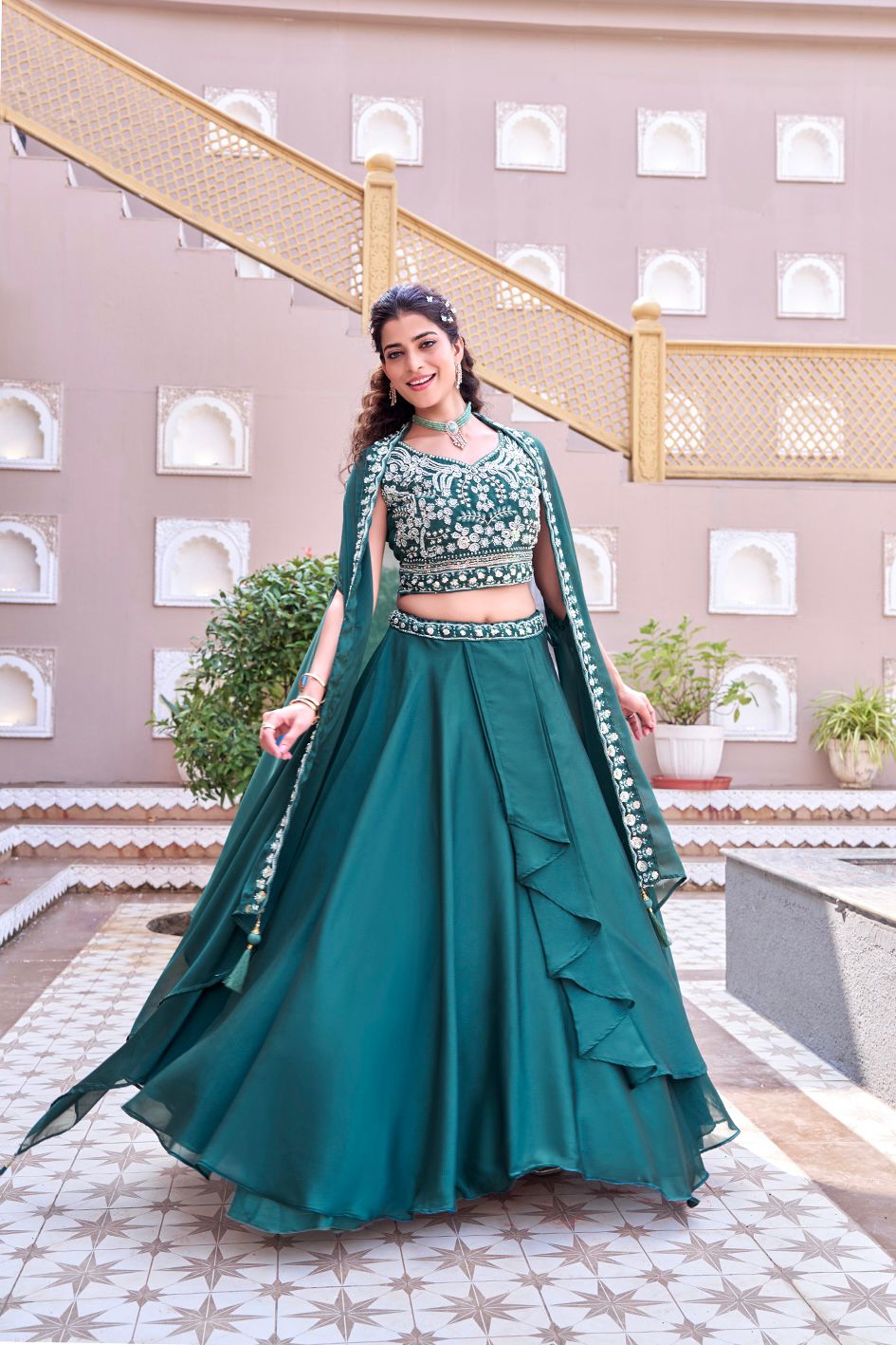 Indo Western Style Three Piece Choli