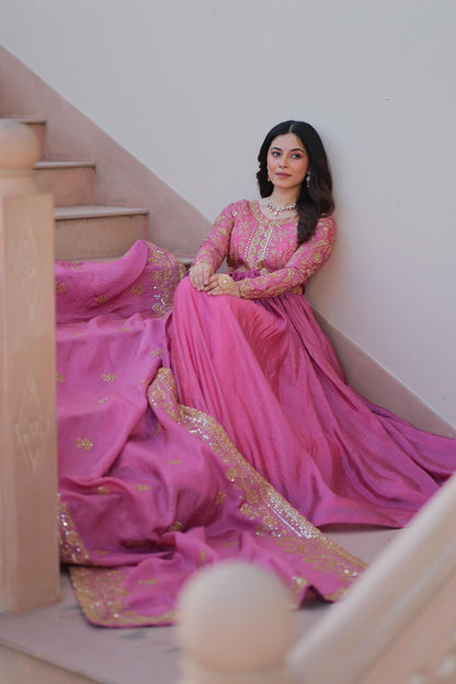 Gold-Crush Gown Dupatta