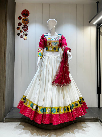 Cotton With Vintage Navratri Concept