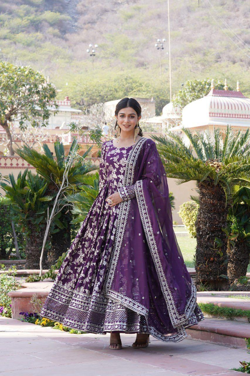 Viscose Gown Set