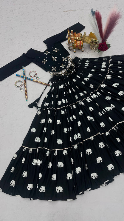 Navratri Special Hand Work Lehenga choli