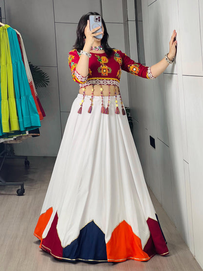 Beautifully Crafted Navratri Lehenga Choli
