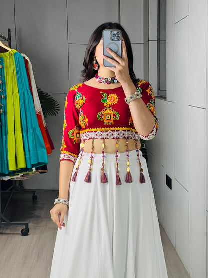 Beautifully Crafted Navratri Lehenga Choli