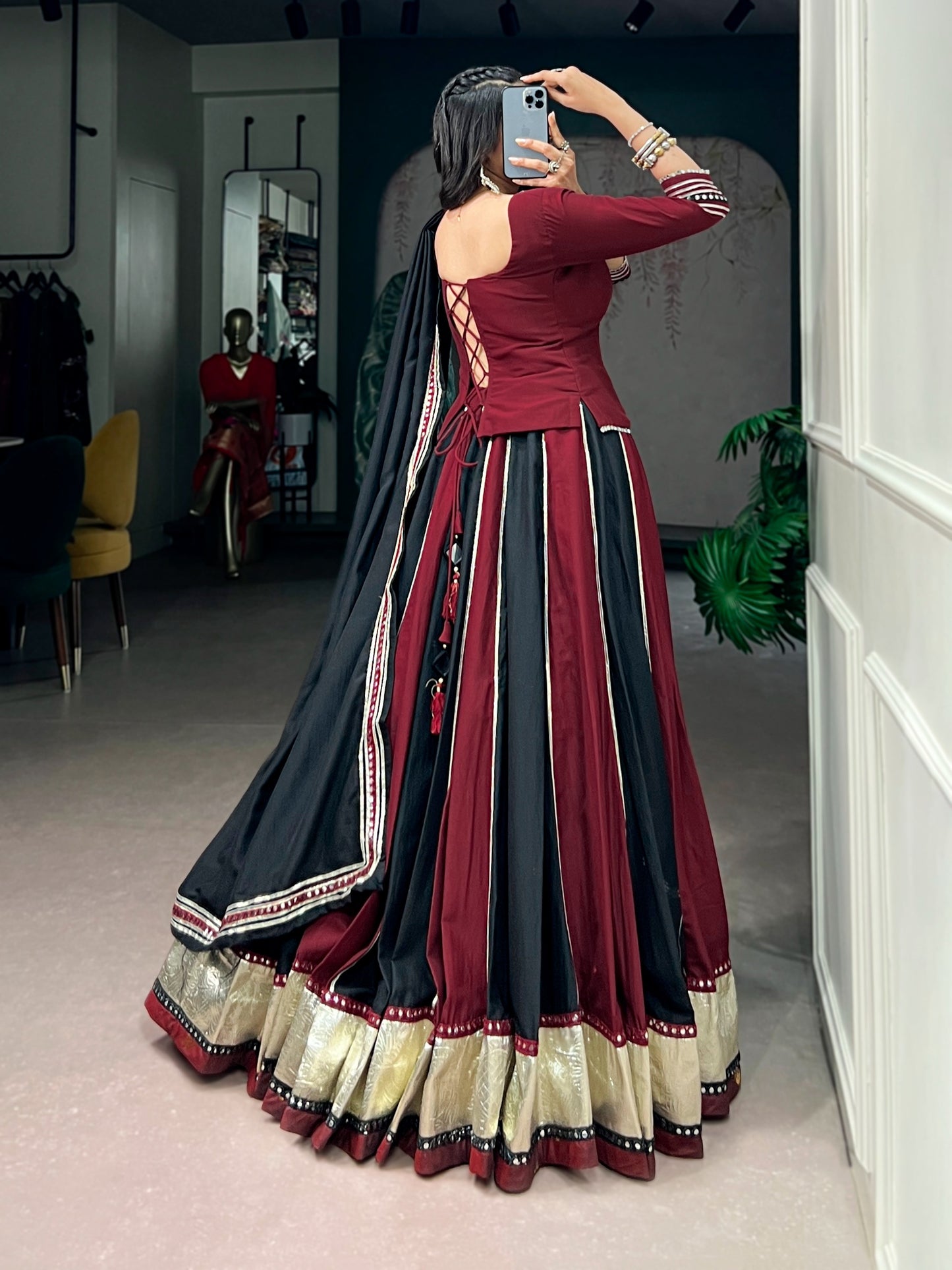 Perfect Garba Look Awaits - Navratri Special
